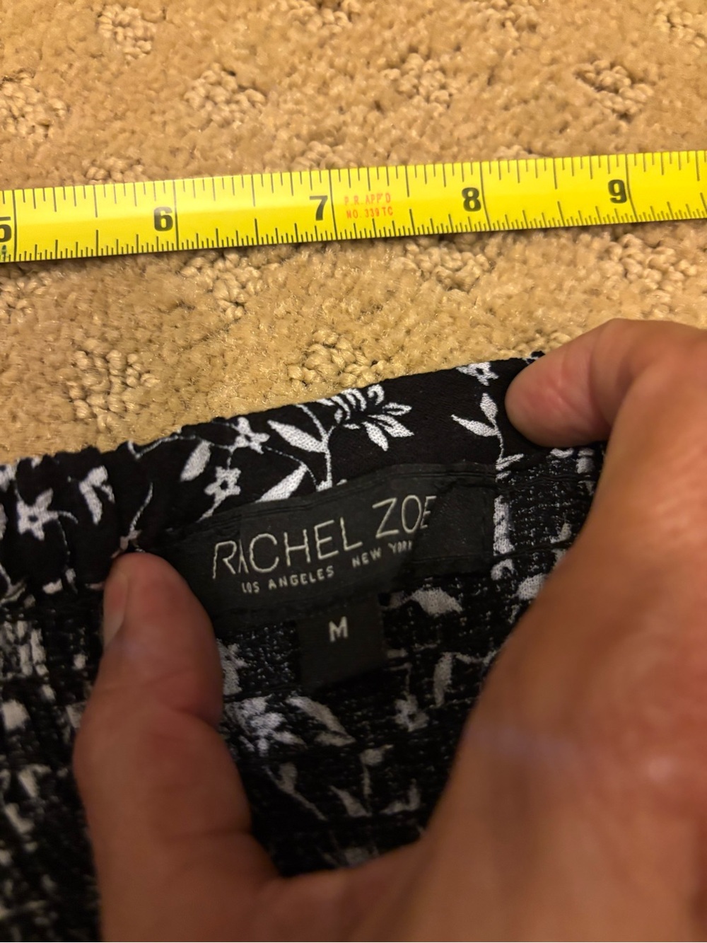 Women’s Rachel Zoe Black and White Floral flow maxi skirt. Sz M - Picture 2 of 11